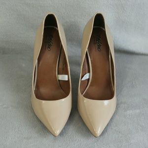 Mossimo Nude Heels